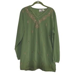 Roamans Woman’s Green V Neck Embroidered Long Sleeve Blouse Size 18W‎